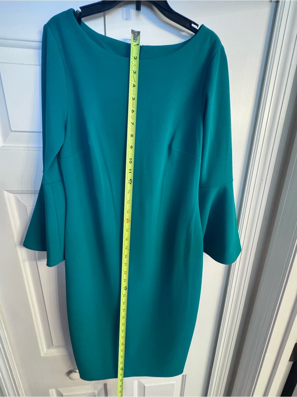 Calvin Klein Scuba crepe Emerald/Kelly Green Bell Sleeve Sheath Dress